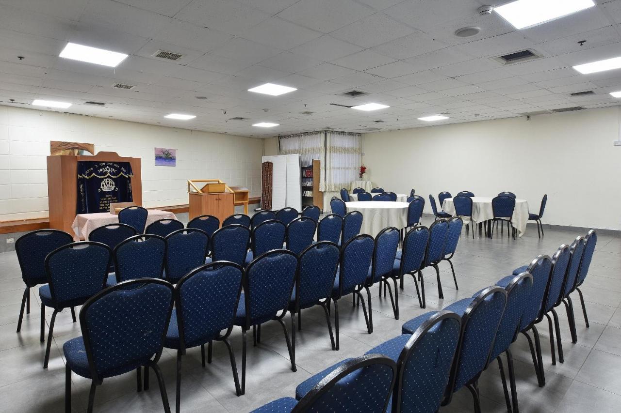 Pearl Of The Valley Hotel Kfar Tavor Bagian luar foto