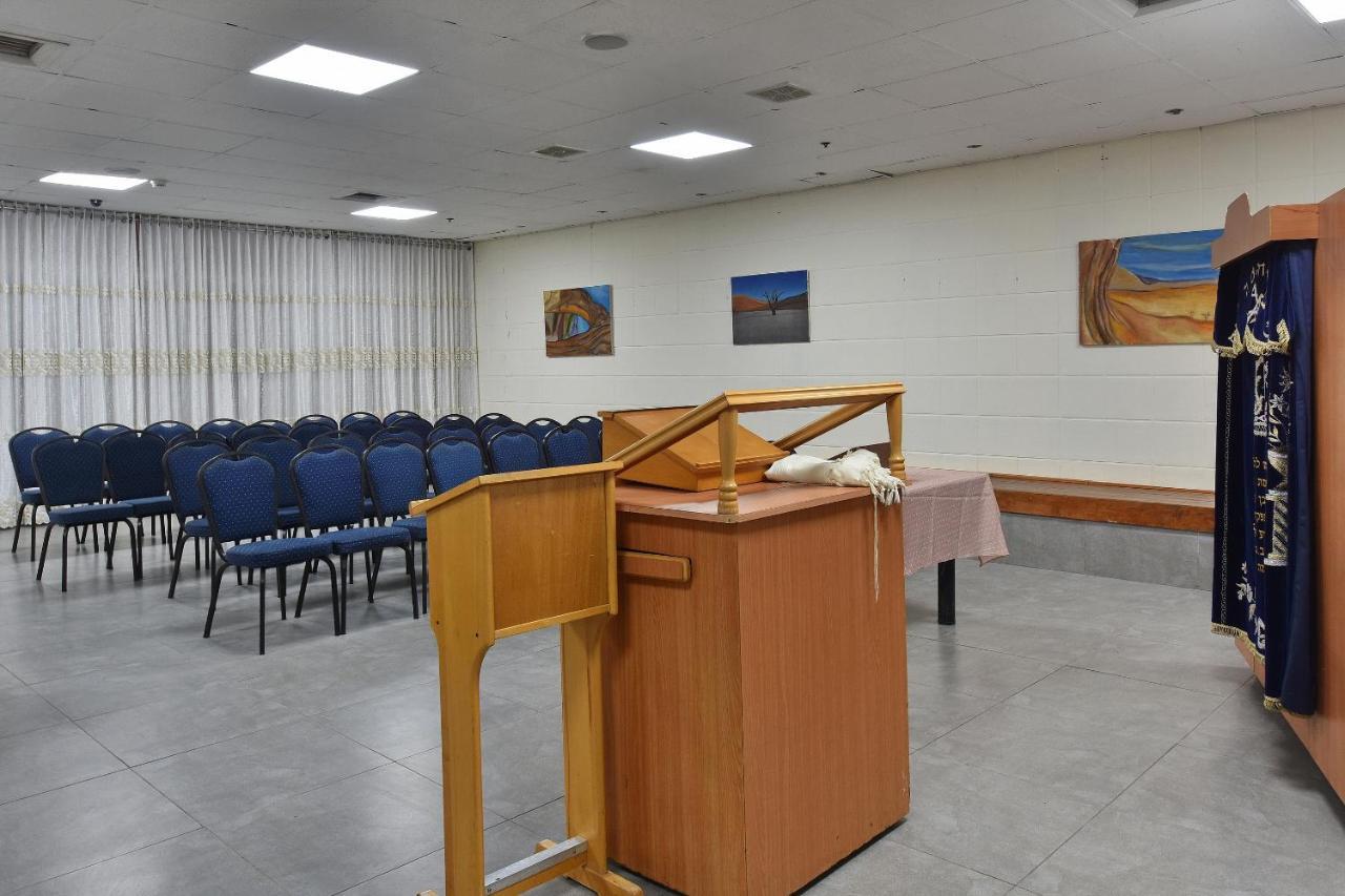 Pearl Of The Valley Hotel Kfar Tavor Bagian luar foto
