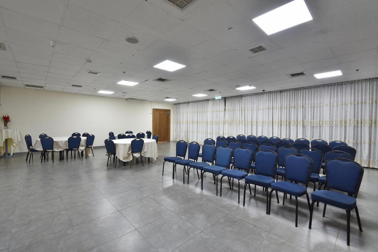 Pearl Of The Valley Hotel Kfar Tavor Bagian luar foto