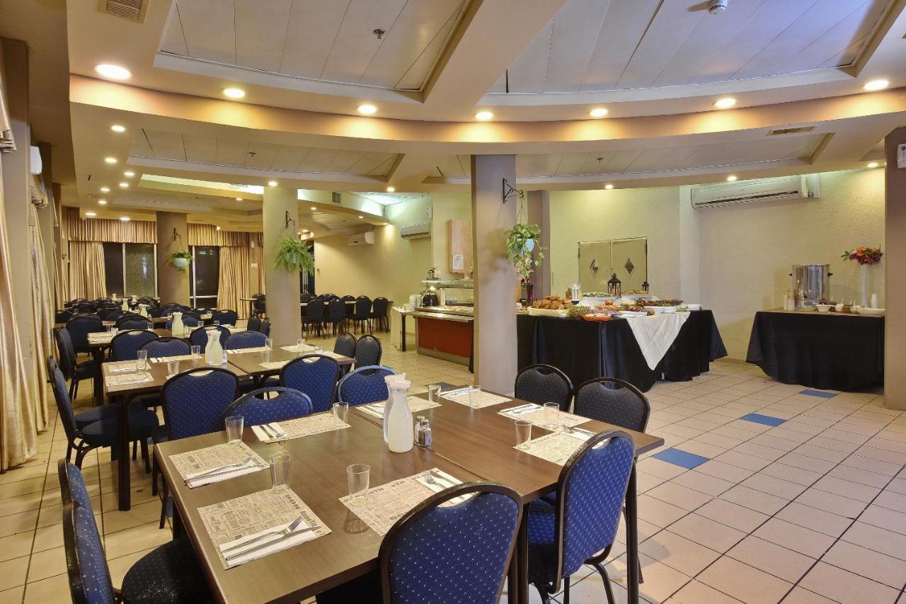 Pearl Of The Valley Hotel Kfar Tavor Bagian luar foto
